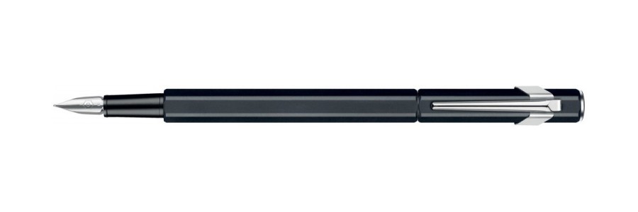 Caran d'Ache - 840 - Fountain Pen - Black