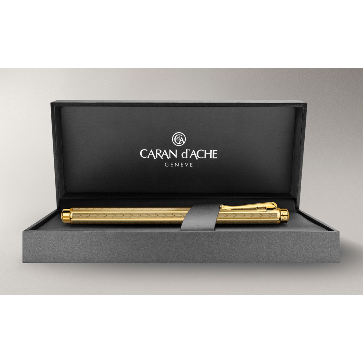 Caran d'Ache - Ecridor - Chevron Gold Plated - Rollerball Pen