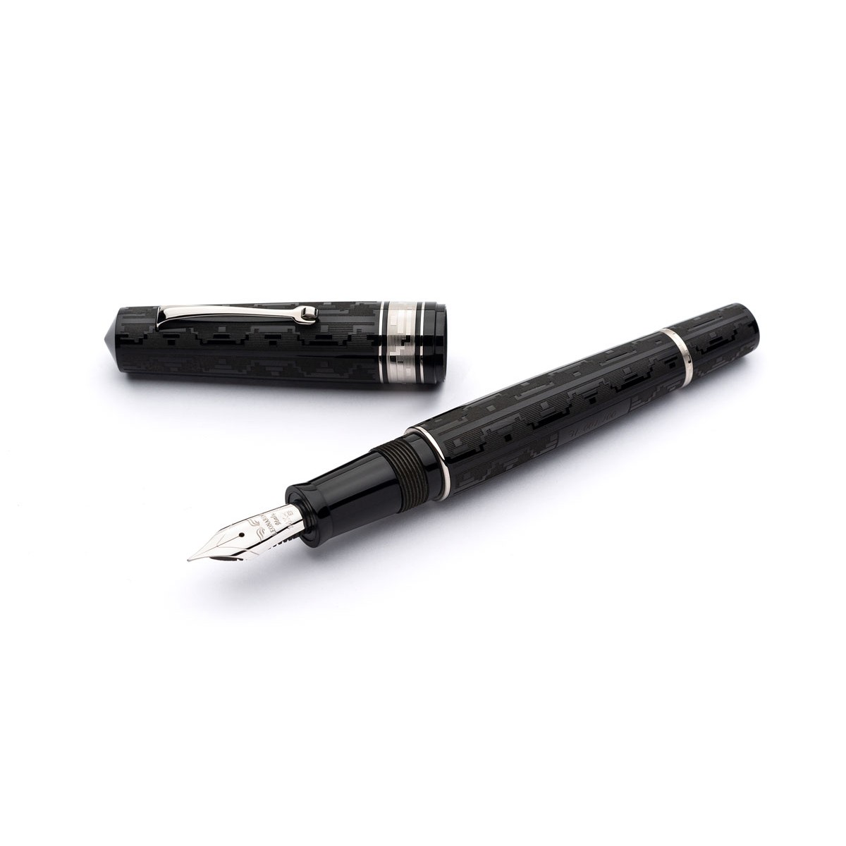 Leonardo Officina Italiana - Momento Zero Grande - Art Dèco 2021 - Black HT - Fountain pen