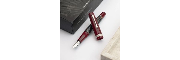 Leonardo Officina Italiana - Momento Zero - Marmo Pompei ST - Fountain pen Leonardo Officina Italiana - Momento Zero - Marmo Pompei ST - Fountain pen
