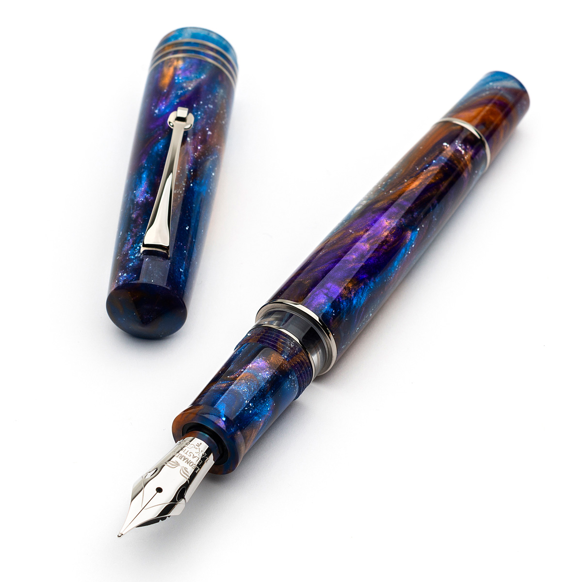 Leonardo Officina Italiana - Momento Zero Grande - Galattica - Universe - Fountain pen - Steel nib