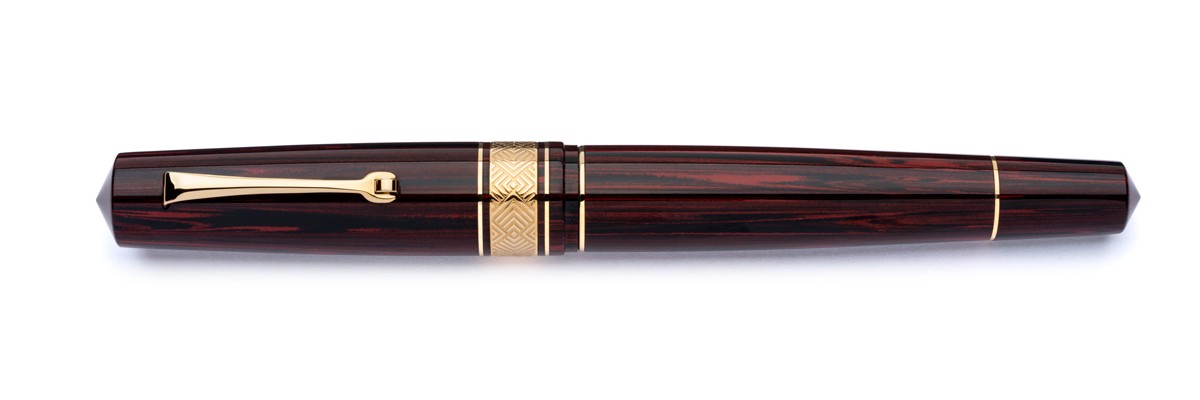 Leonardo Officina Italiana - Masterpiece 2022 - Rosewood Ebonite Fountain pen - Gold Plated trims