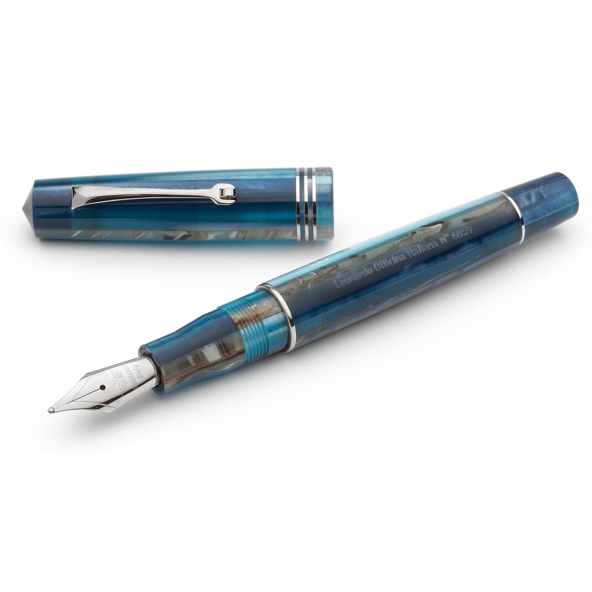 Leonardo Officina Italiana - Momento Zero resin - Hawaii CT - Fountain pen - Steel nib