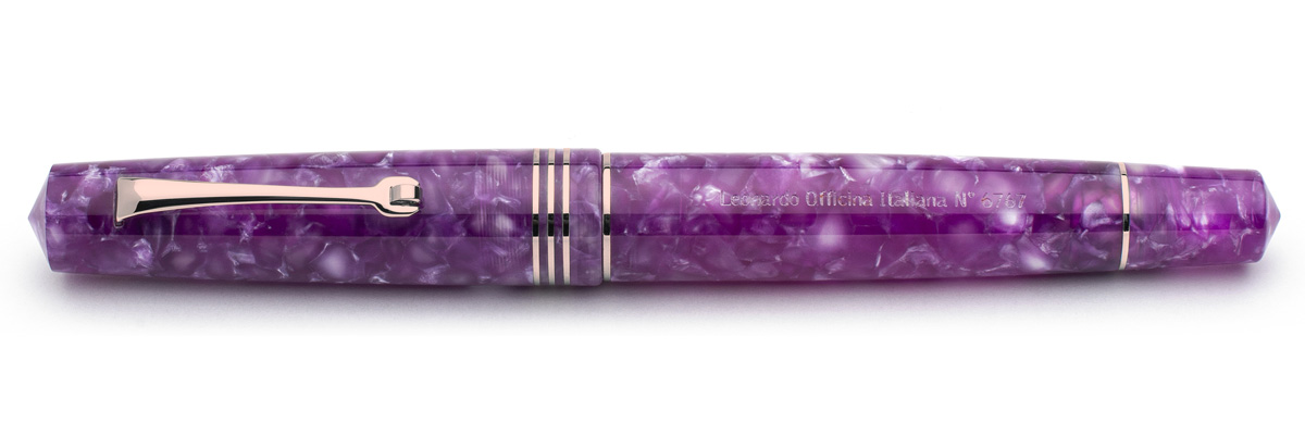 Leonardo Officina Italiana - Momento Zero resin - Lavanda RGT - Fountain pen - Gold nib