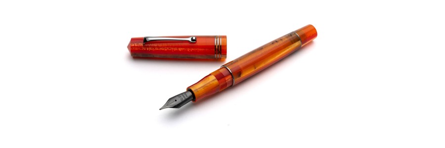 Leonardo Officina Italiana - Momento Zero resin - Mango RT - Fountain pen - Steel nib