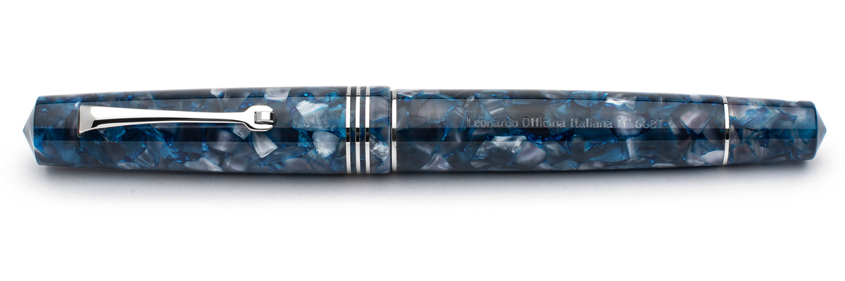 Leonardo Officina Italiana - Momento Zero resin - Blu Sorrento CT - Fountain pen - Steel nib