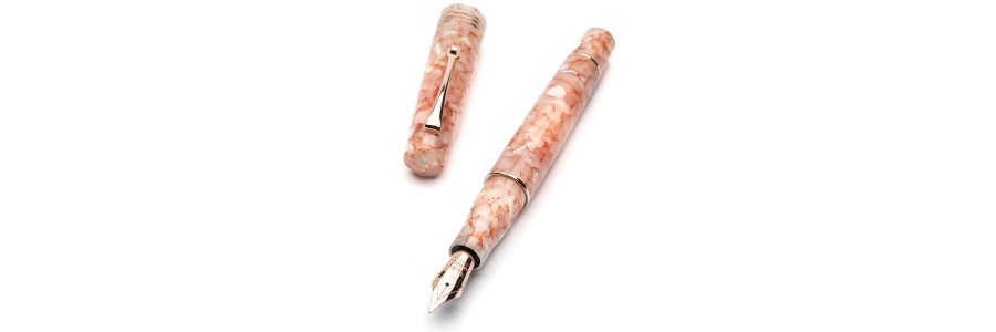 Leonardo Officina Italiana - Momento Zero resin - Angel Skin GT - Fountain pen - Steel nib