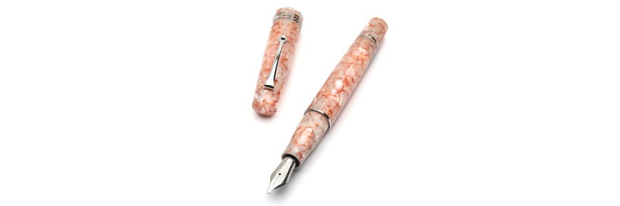 Leonardo Officina Italiana - Momento Zero resin - Angel Skin ST - Fountain pen - Steel nib