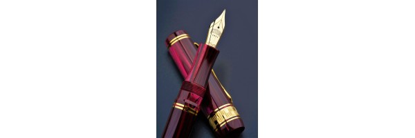 Nettuno - Superba Ruby L.E. - Fountain Pen - Celluloid 14Kt.