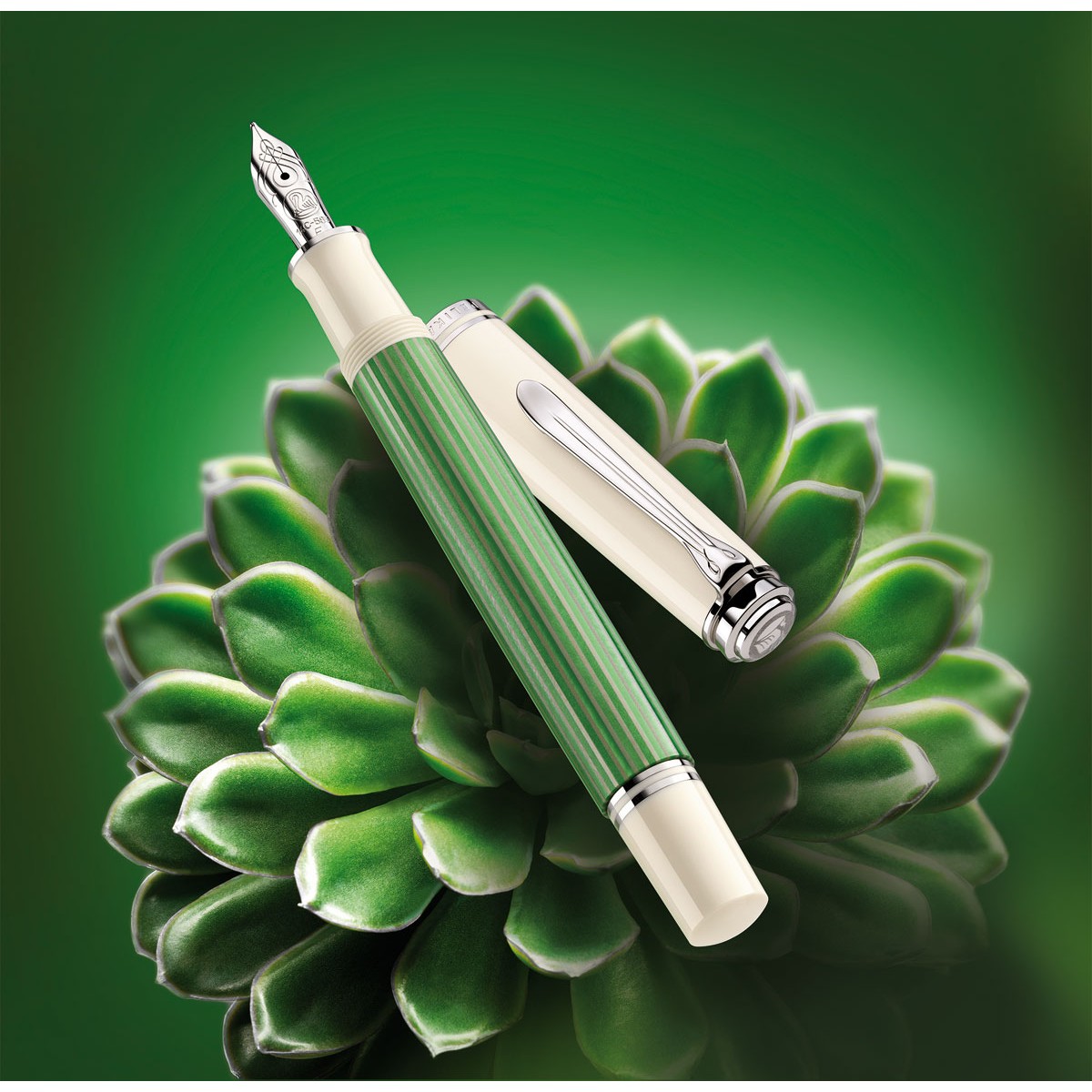 Pelikan - Souverän® 605 Green White - Stilografica