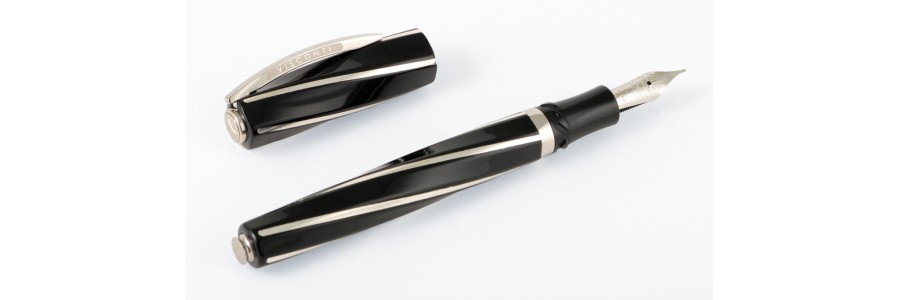 Visconti - Divina Elegance - Black - Oversize Fountain Pen
