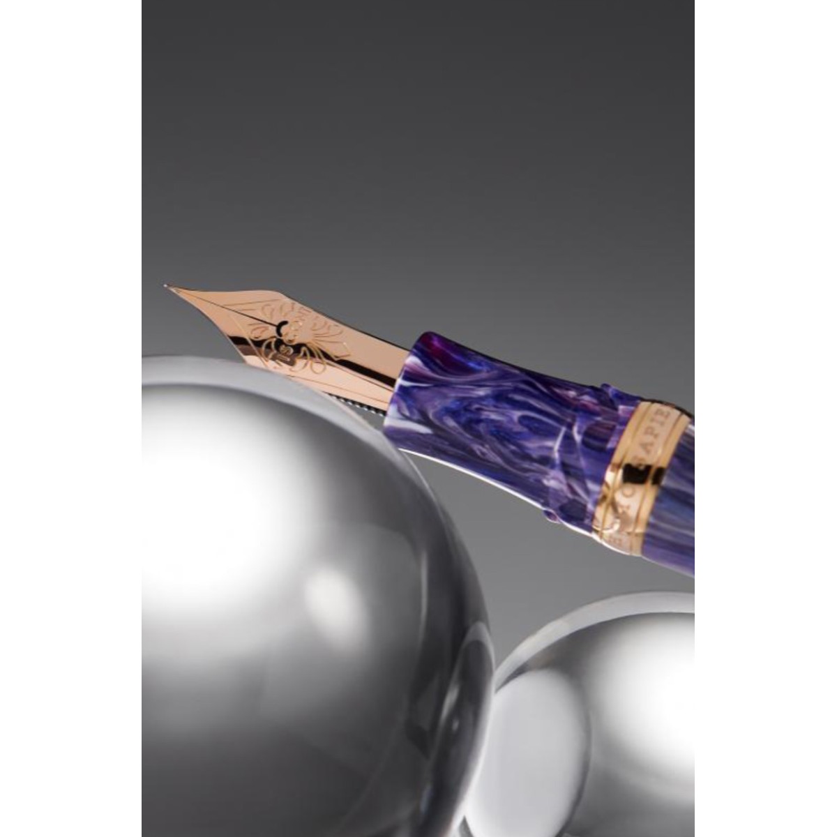 Visconti - Homo sapiens - Earth Origins Aether - Fountain Pen